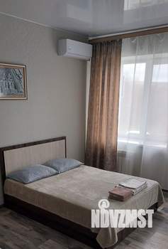 1-к квартира, посуточно, 42м2, 2/14 этаж