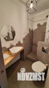 Студия квартира, посуточно, 25м2, 17/18 этаж