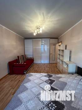 1-к квартира, посуточно, 43м2, 7/10 этаж