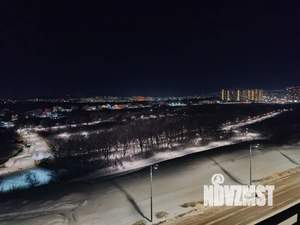 Студия квартира, посуточно, 31м2, 10/10 этаж