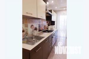 1-к квартира, посуточно, 54м2, 6/10 этаж