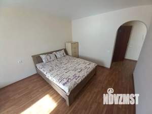 1-к квартира, посуточно, 40м2, 7/10 этаж