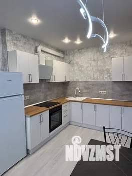 1-к квартира, посуточно, 33м2, 18/25 этаж