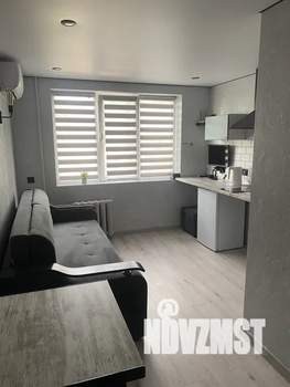 Студия квартира, посуточно, 18м2, 2/5 этаж
