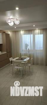 Студия квартира, посуточно, 45м2, 20/27 этаж