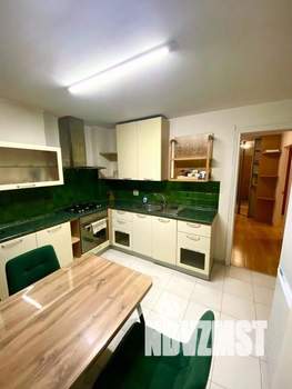 2-к квартира, посуточно, 56м2, 1/1 этаж