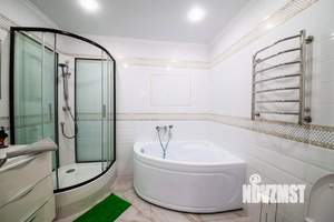 1-к квартира, посуточно, 60м2, 1/1 этаж
