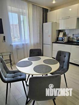 1-к квартира, посуточно, 36м2, 1/1 этаж