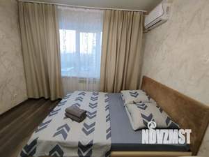 1-к квартира, посуточно, 37м2, 10/10 этаж