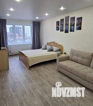 1-к квартира, посуточно, 45м2, 1/1 этаж