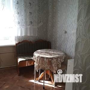 2-к квартира, посуточно, 46м2, 2/3 этаж