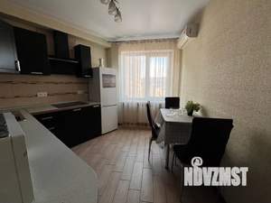 2-к квартира, посуточно, 64м2, 16/23 этаж