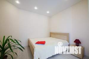 1-к квартира, посуточно, 50м2, 22/23 этаж