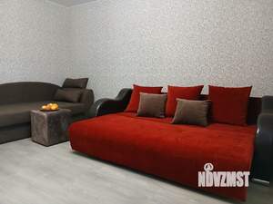 1-к квартира, посуточно, 37м2, 8/10 этаж