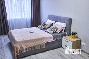 2-к квартира, посуточно, 38м2, 5/10 этаж