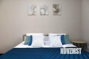 Студия квартира, посуточно, 40м2, 22/27 этаж