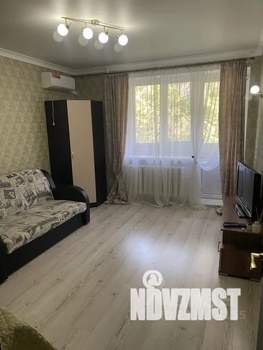 1-к квартира, посуточно, 40м2, 2/9 этаж