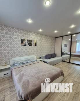 1-к квартира, посуточно, 35м2, 9/9 этаж