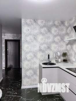 1-к квартира, посуточно, 38м2, 8/25 этаж