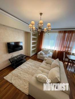3-к квартира, на длительный срок, 105м2, 3/9 этаж