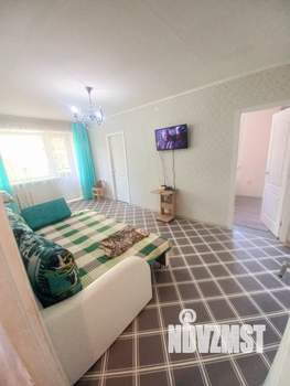 3-к квартира, посуточно, 49м2, 3/5 этаж