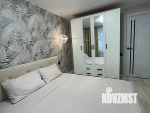 1-к квартира, посуточно, 41м2, 1/10 этаж