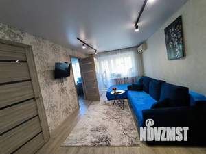 3-к квартира, посуточно, 45м2, 5/5 этаж