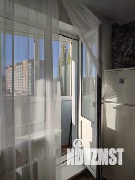 1-к квартира, посуточно, 37м2, 4/10 этаж