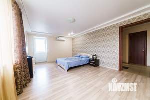 1-к квартира, посуточно, 46м2, 1/1 этаж