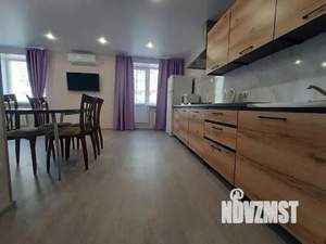 2-к квартира, посуточно, 60м2, 1/1 этаж