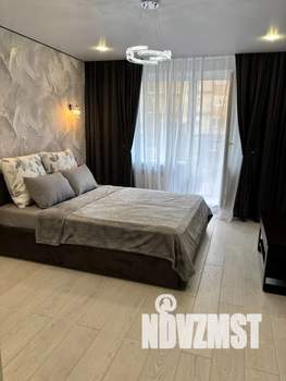 1-к квартира, посуточно, 40м2, 2/10 этаж