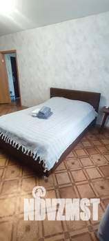 1-к квартира, посуточно, 37м2, 4/10 этаж