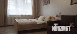 1-к квартира, посуточно, 33м2, 1/9 этаж