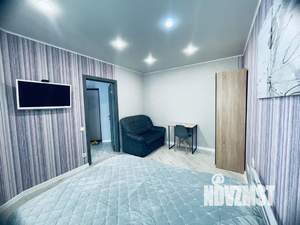 1-к квартира, посуточно, 35м2, 1/25 этаж