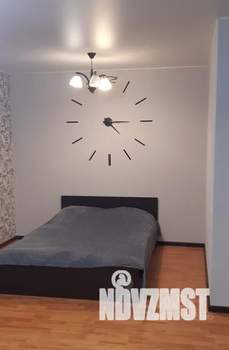 1-к квартира, посуточно, 48м2, 3/10 этаж