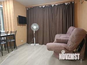 1-к квартира, посуточно, 37м2, 5/10 этаж