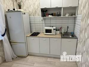 1-к квартира, посуточно, 40м2, 7/10 этаж