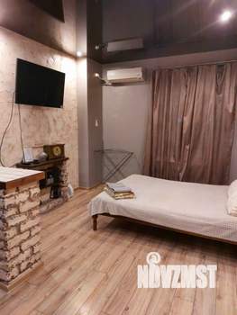 Студия квартира, посуточно, 28м2, 1/14 этаж