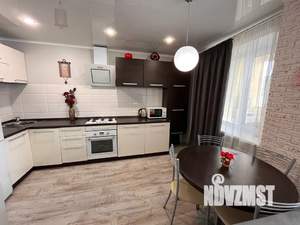 1-к квартира, посуточно, 41м2, 10/10 этаж