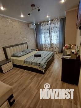 1-к квартира, посуточно, 37м2, 1/16 этаж