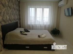 Студия квартира, посуточно, 50м2, 20/25 этаж