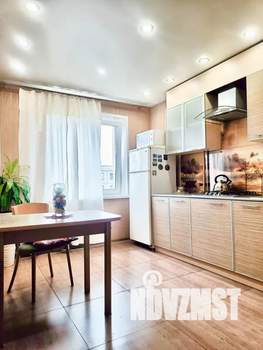 1-к квартира, посуточно, 40м2, 7/9 этаж