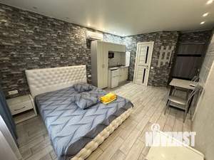 Студия квартира, посуточно, 25м2, 3/3 этаж