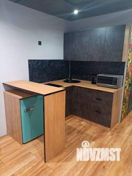 Студия квартира, посуточно, 30м2, 10/10 этаж