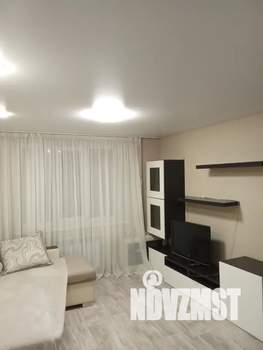 1-к квартира, посуточно, 35м2, 5/10 этаж