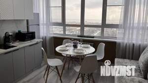 1-к квартира, посуточно, 52м2, 1/1 этаж