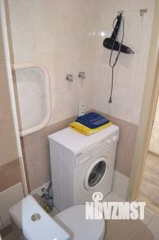 1-к квартира, посуточно, 37м2, 1/10 этаж