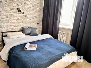 1-к квартира, посуточно, 39м2, 13/18 этаж