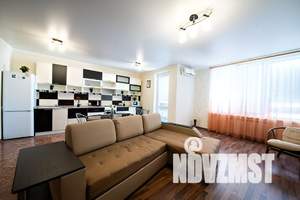 1-к квартира, посуточно, 52м2, 19/19 этаж