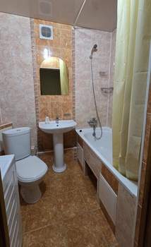 1-к квартира, на длительный срок, 42м2, 6/10 этаж